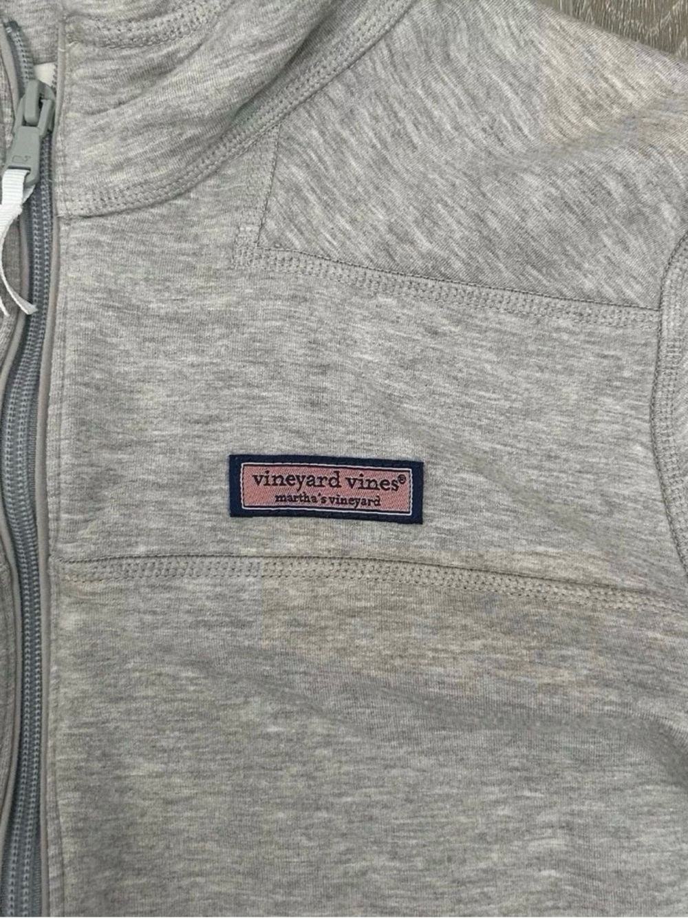 Vineyard Vines Women’s Grey 1/4 Zip Pullover Size XS - Picture 2 of 3